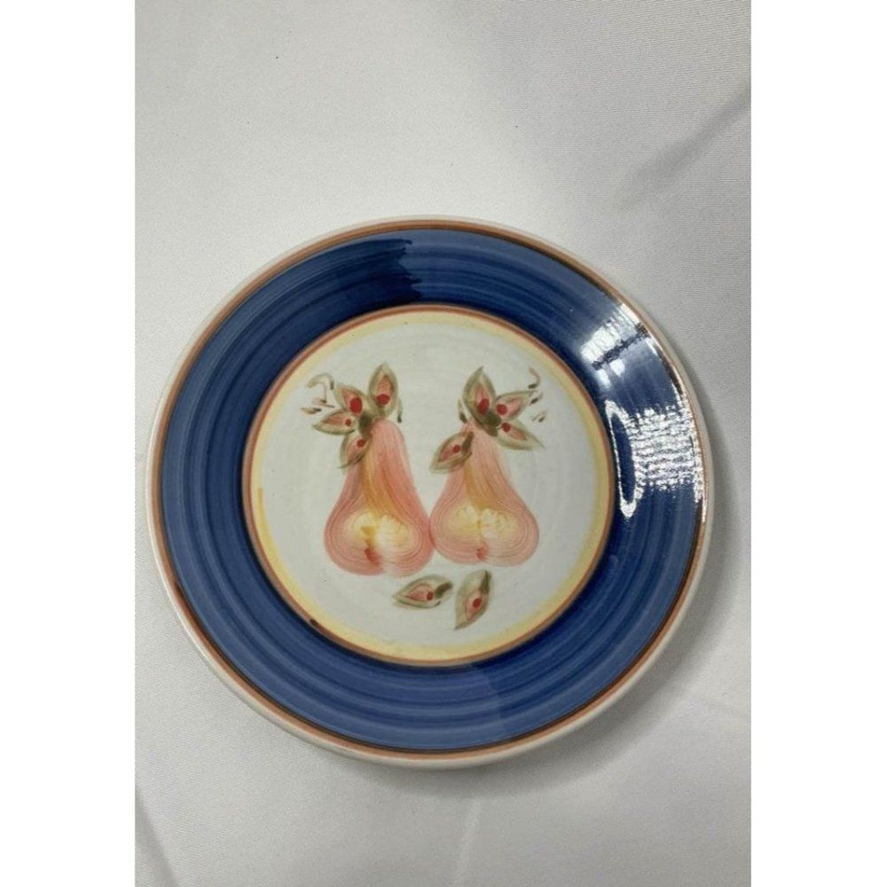 DECORATIVE plate with a lovely pair of pears (3 available sold separately)